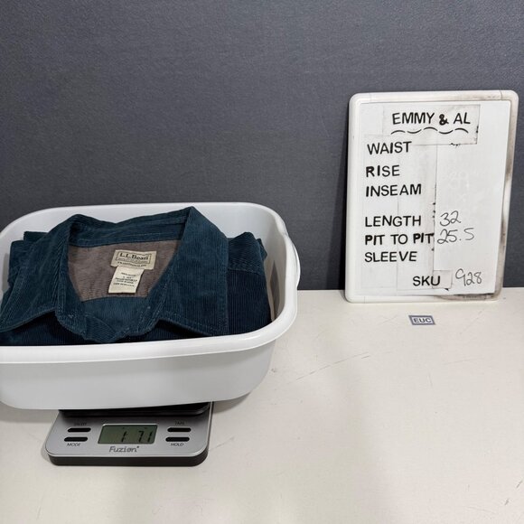 LL Bean Mens Corduroy Long Sleeve Button Up Shirt Size L Dusty Blue Classic - Picture 10 of 13